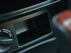 2016款 2.7L 自动 豪华版