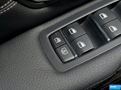 2016款 320Li 豪华设计套装