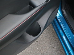 2016款 1.6L CVT 高能版