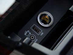 2016款 3.0 V6 SC Vogue  加长版