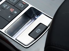 2016款 3.0 V6 SC Vogue  加长版