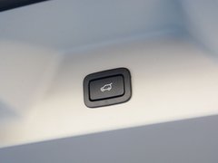 2016款 3.0 V6 SC Vogue  加长版