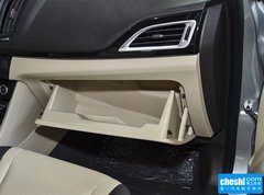 2015款 2.0L 自动 宽享版223座