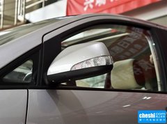 2015款 2.0L 自动 宽享版223座
