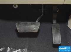 2015款 2.0L 自动 宽享版223座