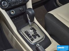 2015款 2.0L 自动 宽享版223座