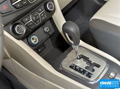 2015款 2.0L 自动 宽享版223座
