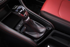 2016款 1.5L CVT 豪华智能尊享版