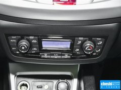 2016款 1.5L 手动 豪华智能型