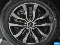 2016款 1.8T 自动 尊贵型