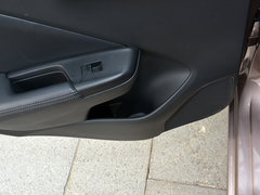 2016款 1.5L CVT 风尚版