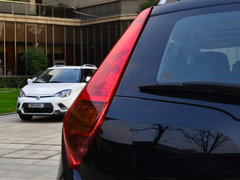 2015款 1.5L 自动 精英型