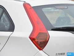 2015款 1.5L 自动 精英型