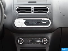 2015款 1.5L 自动 精英型
