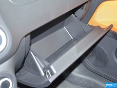 2015款 1.5L 自动 精英型