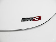 2015款 1.5L 自动 精英型