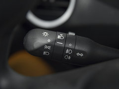 2015款 1.5L 自动 精英型