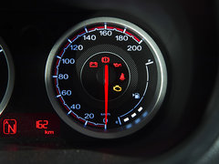 2015款 1.5L 自动 精英型