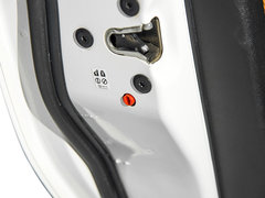 2015款 1.5L 自动 精英型