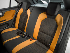 2015款 1.5L 自动 精英型