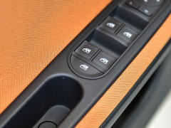 2015款 1.5L 自动 精英型