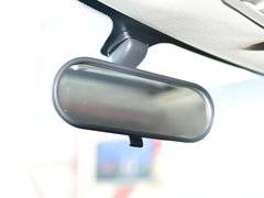 2015款 1.5L 自动 精英型