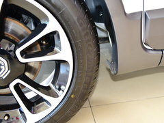 2015款 1.5L 自动 精英型
