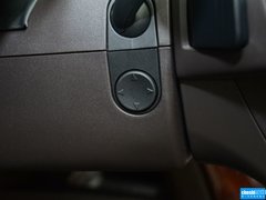 2015款 2.7T 四驱总统版