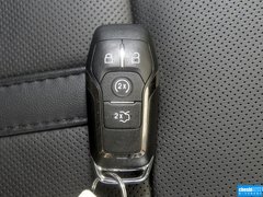 2015款 2.7T 四驅(qū)尊耀版