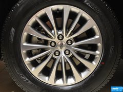 2015款 2.0T 四驱尊雅版