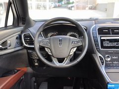 2015款 2.0T 四驅尊雅版