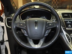 2015款 2.0T 四驅尊雅版