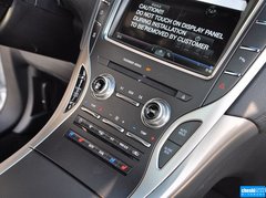 2015款 2.0T 四驅尊雅版
