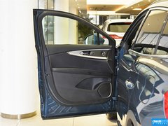 2015款 2.0T 四驱尊雅版