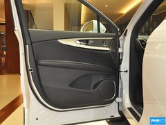 2015款 2.0T 四驱尊雅版