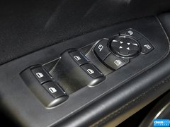2015款 2.0T 四驱尊雅版