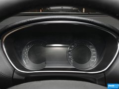 2015款 2.0T 两驱尊享版