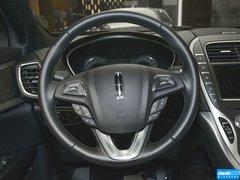 2015款 2.0T 两驱尊享版
