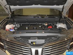 2015款 2.0T 两驱尊享版