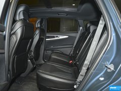 2015款 2.0T 两驱尊享版