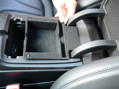 2015款 2.0T 两驱尊享版