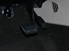 2015款 2.0T 两驱尊享版