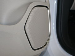 2015款 2.0T 两驱尊享版