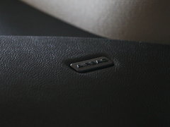 2015款 2.0T 两驱尊享版