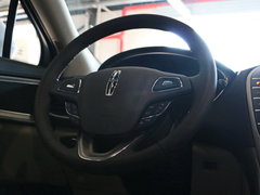 2015款 2.0T 两驱尊享版