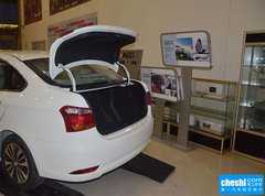 2016款 1.6L 自动 豪华型