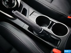 2016款 雷凌 双擎 1.8HGS CVT精英版