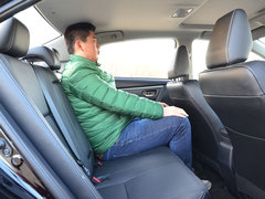 2016款 雷凌 双擎 1.8HV CVT豪华版