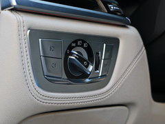 2016 740Li 豪华型