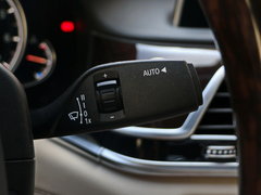 2016 740Li 豪华型